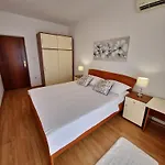 Cacija Apartman *